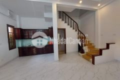 Bán nhà ngõ 1116 cù chính lan trường chinh, ô tô đỗ, ngõ thông, dt 49m5 tầng5.9 tỷ
