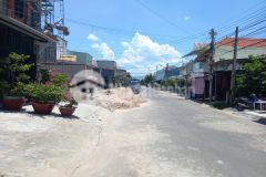 Cần bán đi xa đất nguyễn xí văn thánh 3 phú tài dt 80m2.