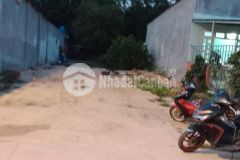 Bán gấp đất đối diện chợ gần ql13 dân đông 300m2 15x20m