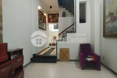 Nhà 3 tầng, hẻm 6m, 20m ra mặt tiền, bán rẻ chỉ 5.2 tỷ.