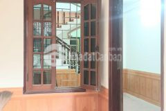 Vũ tông phan 31m2 4tầng giá 2.4 tỷ lh em vân 0384365907