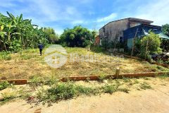 Chính chủ gửi bán lô gần sông thu bồn mát mẻ. giá rẻ 2trm2. điện thọ điện bàn.