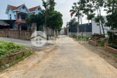 Bán nhanh lô góc siêu đẹp, nằm trên trục chính thôn 3 phú cát, gần khu cnc hòa lạc và tổ hợp y tế