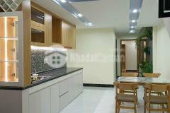 Ban nha 2t kiêt ô tô hoang văn thai, liên chiêu. nhinh 2 ty tl