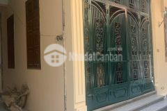 Bán nhà đào tấn 5 tầng 5 phòng ngủ lô góc cách phố 10 bước chân giá 3.9 tỷ