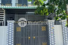 Ông chú cần bán gấp căn nhà 80m2 đường xe tải giá 1 tỷ 680 triệu