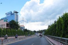 Mặt tiền hà huy giáp quận 12, 440m, mặt tiền 7m, chỉ 13 tỷ 8. lh 0896961138.