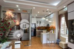 Bán nhà 38mx5t chỉ 3.9 tỷ tt cầu giấy thiết kế cực đẹp ở sướng