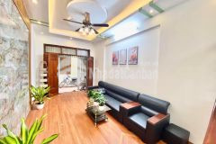 Bán nhà đường minh khai 37m2 5 tầng 4m mặt tiền ba gác tránh xe máy trước cửa.