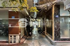 Chính chủ bán nhà ngõ 199 lò đúc, 30m x5t, đẹp giá 3.7tỷ.