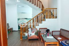 Bán nhà tttm thanh trì 63m2 3 tầng gara ô tô hơn 5 tỷ.