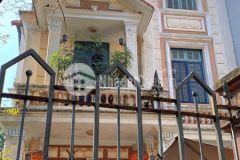 Bán nhà phố võng thị, tây hồ, phân lô ô tô tránh, dt 102m2, mt6m, 19.9 tỷ