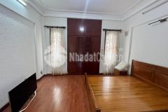 Nhà đẹp quan nhân 72m x 5t, 9 tỷ, ô tô đỗ cổng.