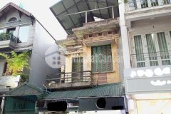 Bán nhà mp tuệ tĩnh. mặt tiền hiếm 7m. vỉa hè rộng. dt 190m2. giá 98 tỷ.