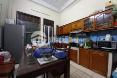 Bán gấp nhà, đê la thành, đống, dt35m x5t, mt 3,5m, giá 3,68 tỷ.