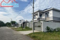 Kqh đồng cát kẹp mương cực đẹp giá đầu tư