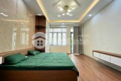 Hẻm 1 hoàng bật đạt, 3 tỷ 700, 2 lầu, 4.3 x 10m, 3pn, tân bình