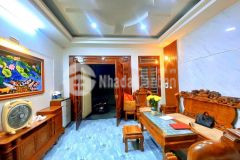 Bán nhà lạc long quân, dân xây, ô tô đỗ cổng, 45m2, 6t giá nhỉnh 6 tỷ.