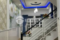 Nhà xe hơi đỗ cửa đường tân thắng 1 lững 1 lầu giá hời