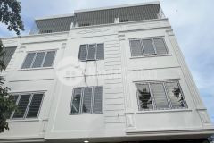 Cần bán gấp căn nhà xây mới đường phúc thành biên giang.cách ql6 chỉ 70m.31m2 x 4 tầng