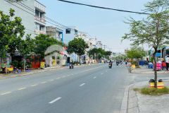 Mua1 được 2 chỉ và bước ra mặt tiền man thiện 136m2 ngang khủng 8m chínhchủlâu đời rấttiện 12tỷ