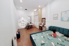 Nhà hiếm ngõ ba gác phố quốc tử giám đống đa diện tích 43m2 3 tầng mặt tiền 3.2m giá 4tỷ