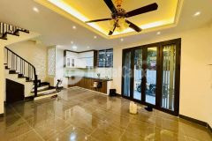 Chính chủ bán nhà nguyễn trãi, 34m2, 5 tầng, ô tô đỗ chỉ 4 tỷ