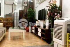 Bán nhà âu cơ, tây hồ 40m2, 5 tầng, nhà trong đê không lo tường chắn sau khi hạ đê.lh 0967356298