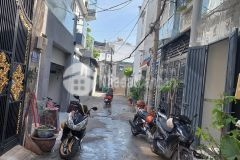 Bán nhà 5 tầng ctm8 quận 3 chỉ 3 tỷ mấy, dtsd hơn 100m2..đang cho thuê 8trtháng.