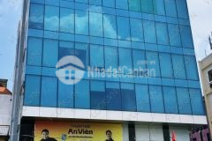 Vị trí cực đắc địa, giao thông thuận tiện. lợi thế mặt tiền lớn, vỉa hè rộng, dừng đỗ xe lòng đườn