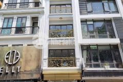 Mặt phố nguyễn văn cừ, vỉa hè thênh thang, đoạn đẹp nhất phố, nhỉnh 14 tỷ.