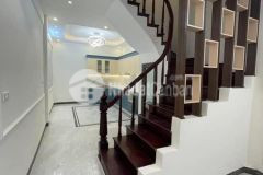 Bán nhà xuân thủy, lô góc, kinh doanh, ngõ thông, 50m, 6tầng, giá 7.7 tỷ.