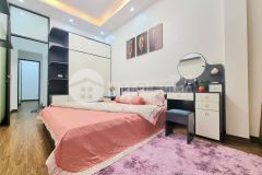 Lô góc chính kinh ở kinh doanh 5 tầng 6.8 tỷ gần ô tô