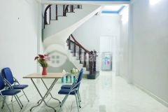 Bán gấp nhà đông hưng thuận quận 12, 65m, hẻm xe hơi, chỉ 3 tỷ 7. lh 0896961138.