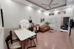 Nhà ao sen.hà đông.sổ phân lô. ô tô đỗ cửa.5 tầng mới. 200m. 3,6 tỷ