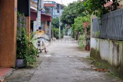 Anh trai cân ban 223m2 đât xom 8 đông dư, gia lâm, ngo ô tô thông, nơ hâu cưc đep.