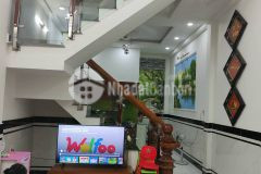 Bán nhà hxh, lê văn khương, quận 12, cách mt 50m, 4 tầng