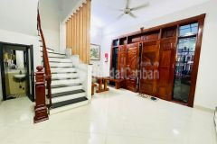 Nhà mặt ngõ 220 nam dư cạnh trường học, 65m2, mt 6m, giá 9.5 tỷ, 0867195893