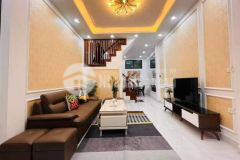 Ô tô gần, phố khương trung, 43m2, 6 tầng, lô góc, nhỉnh 5 tỷ, 0925088355.