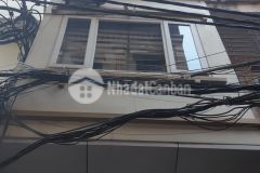 Bán nhà lô góc trân khat chân 33m 4 tầng 4.9 ty
