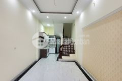 Bán nhà thịnh liệt, mới, kinh doanh nhỏ, 30m2, 5 tầng, chỉ 3.45 tỷ.