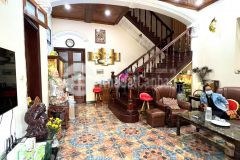 Bán nhà thịnh quang 98m2 4 tầng mt 8.1m giá 13 tỷ
