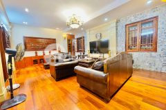 Bán nhà bạch mai 43m25t lô góc. ngõ 3m oto gần 5.4 tỷ