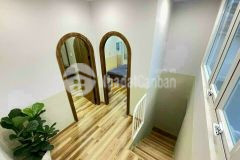 Bán căn biệt thự mặt tiền đường đẹp, kinh doanh được, đà lạt