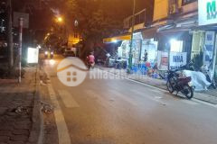 Siêu hiếm nhà đẹp bờ sông sét 48m x 5t, mt 6.3m 6,8 tỷ. lô góc.
