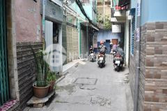 Bán nhà mới xây lýchínhthắng quận3,dtsd 32m2 xem nhà muốn ở ngay, chỉ hơn 3 tỷ.