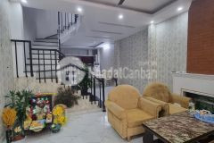 Bán gấp nhà phố định công thượng, hoàng mai, 40m4t, nhỉnh 4 tỷ, ô tô đỗ cửa