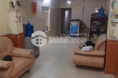 Bán đất tặng nhà 3 tầng, siêu vip, 35m2 phố thái thịnh, mặt thoáng vĩnh viễn, nhỉnh 1 tỷ.
