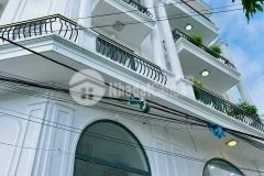 Nhà phố hẻm 5m thông lê đức thọ có thang máy