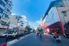 Bán nhà mặt đường tôn đức thắng, p. hàng bột, đống đa, 45m2 mt 4m 6 tầng 25 tỷ thang máy